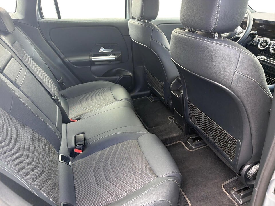 Mercedes EQA250+ Progressive 5d