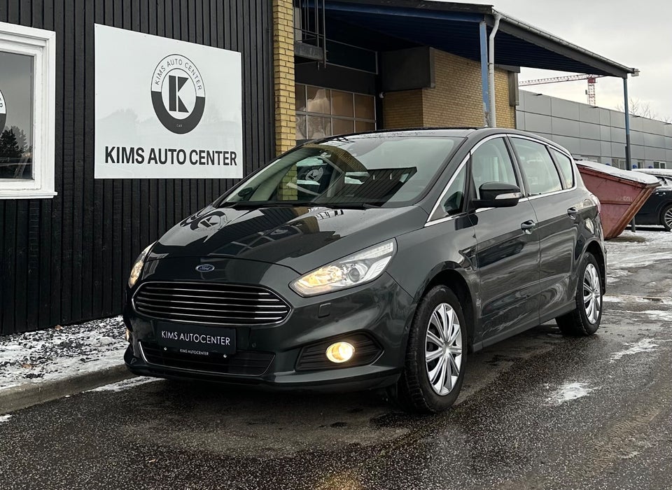 Ford S-MAX 1,5 EcoBoost Titanium 7prs 5d