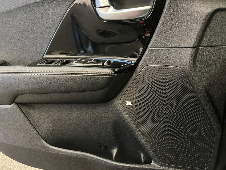 Kia Niro 1,6 PHEV Advance DCT 5d