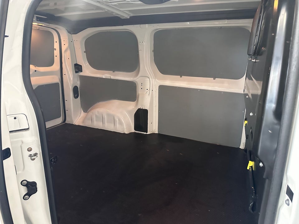 Peugeot Expert 2,0 BlueHDi 177 L2 Ultimate EAT8 Van