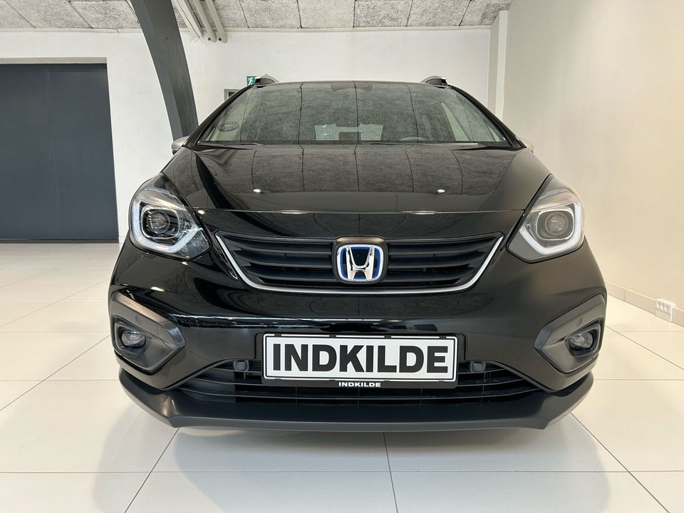 Honda Jazz 1,5 i-MMD Crosstar Executive eCVT 5d