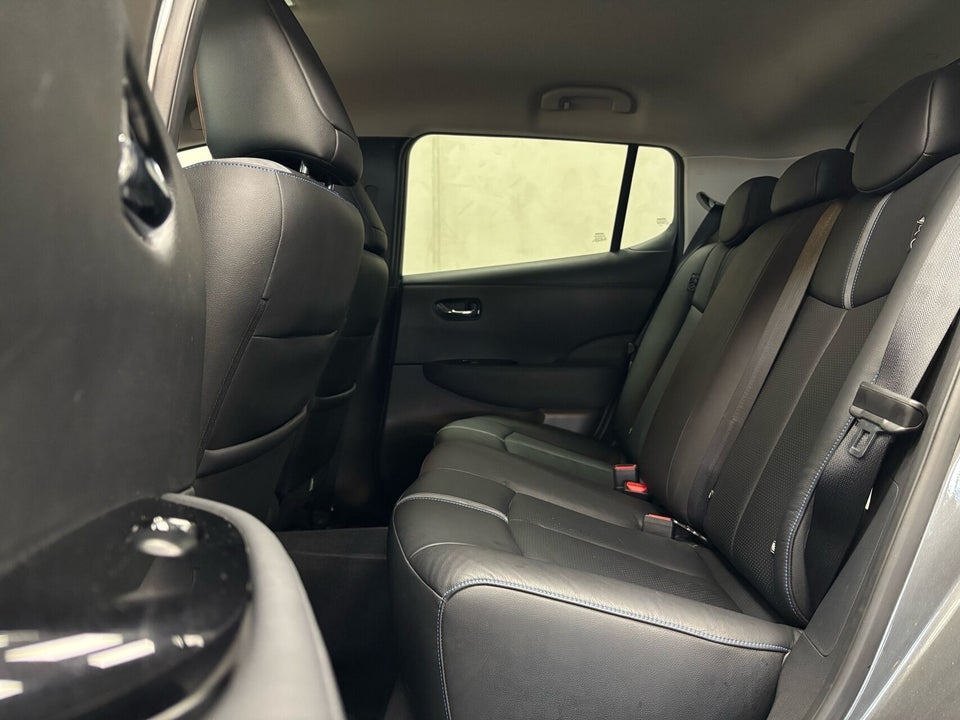 Nissan Leaf 62 e+ Tekna 5d