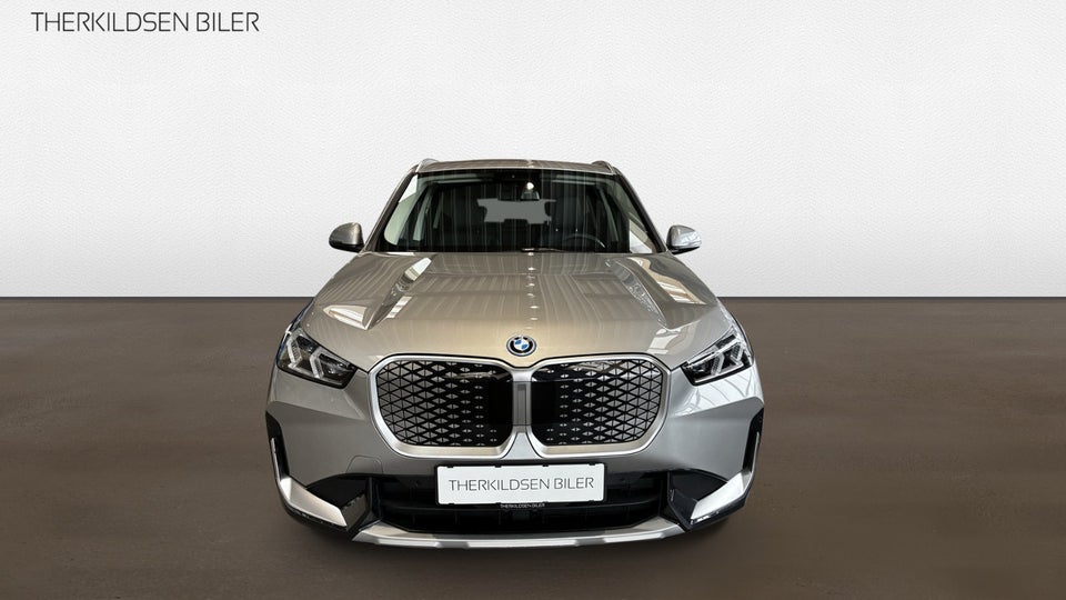 BMW iX1 eDrive20 X-Line 5d