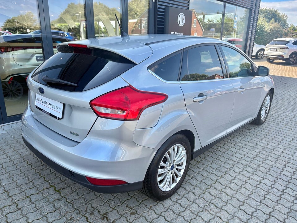 Ford Focus 1,0 EcoBoost Titanium 5d