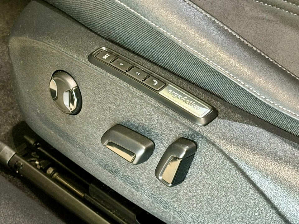VW ID.7 77 Pro Tourer 5d