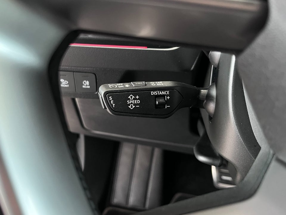 Audi Q4 e-tron 45 S-line quattro 5d