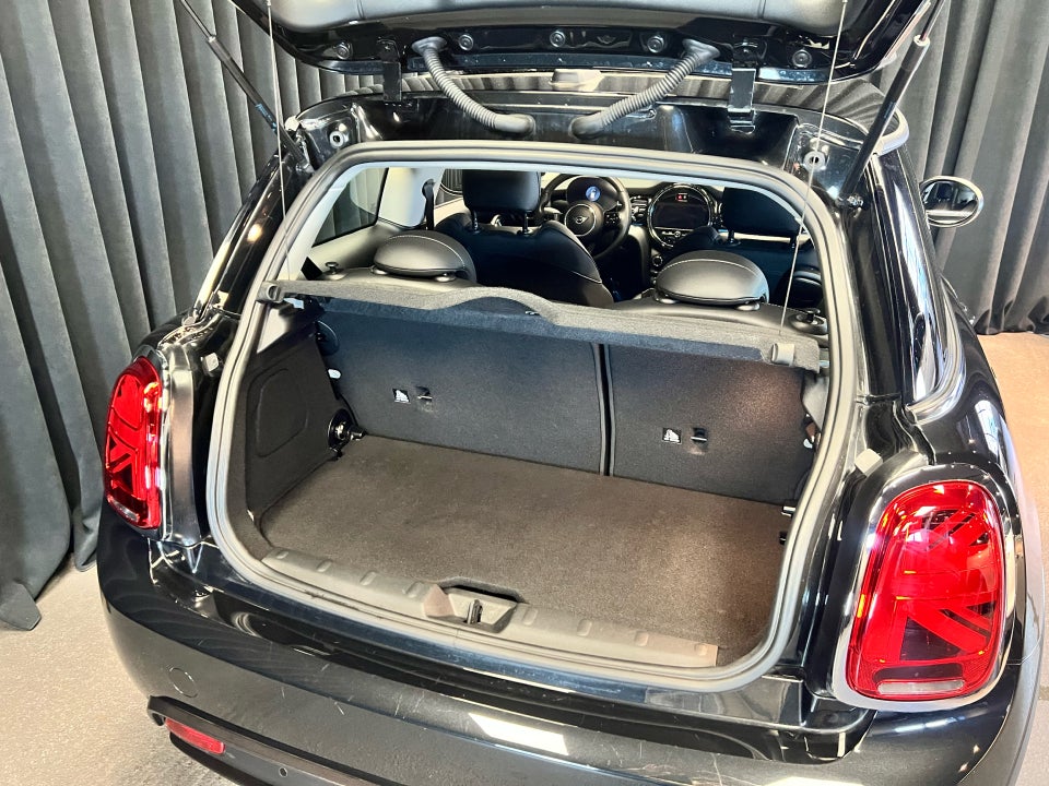 MINI Cooper SE Edition Premium Plus 3d