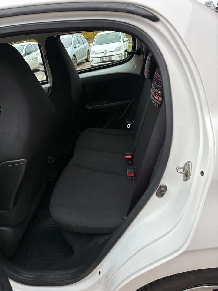 Citroën C1 1,2 PureTech Feel 5d