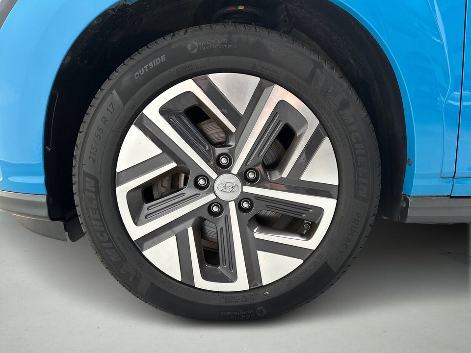 Hyundai Kona 39 EV Select 5d