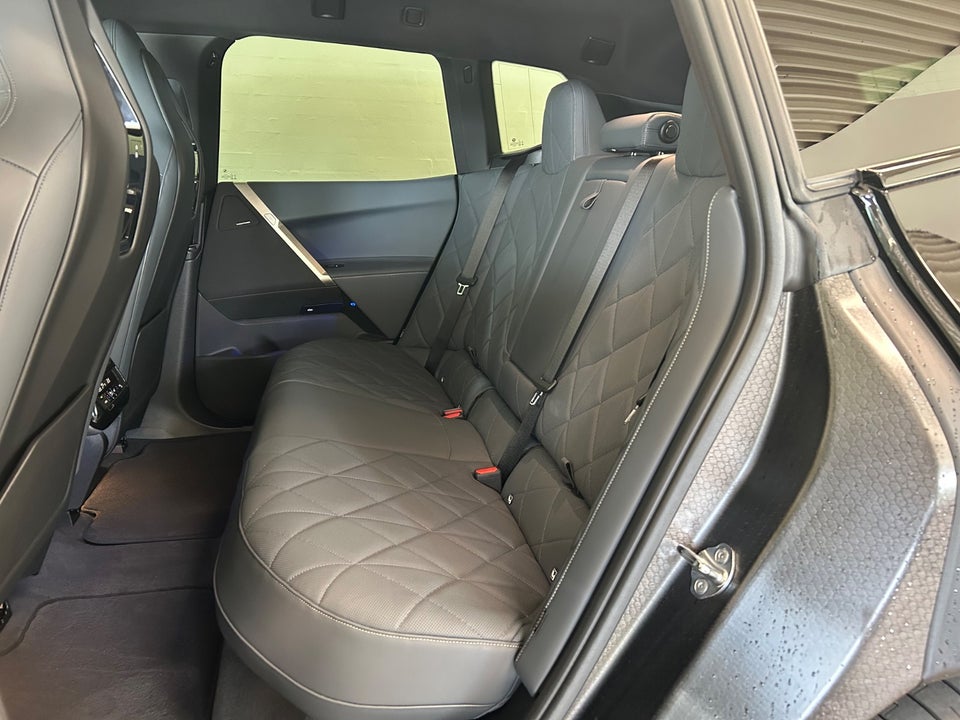 BMW iX xDrive40 Supercharged 5d