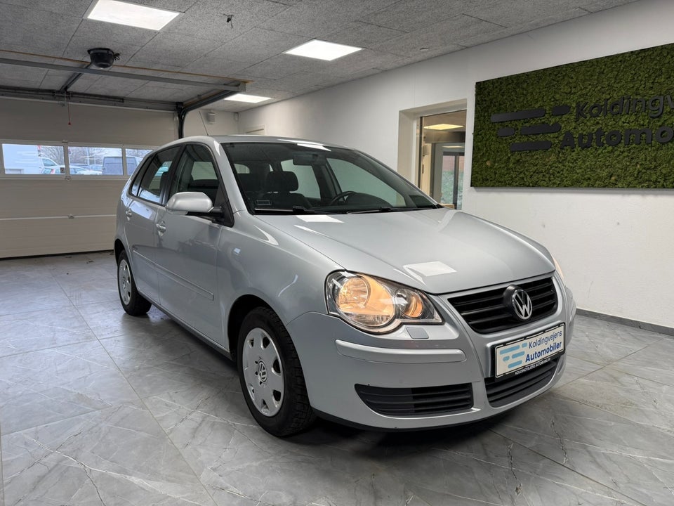 VW Polo 1,4 16V 5d