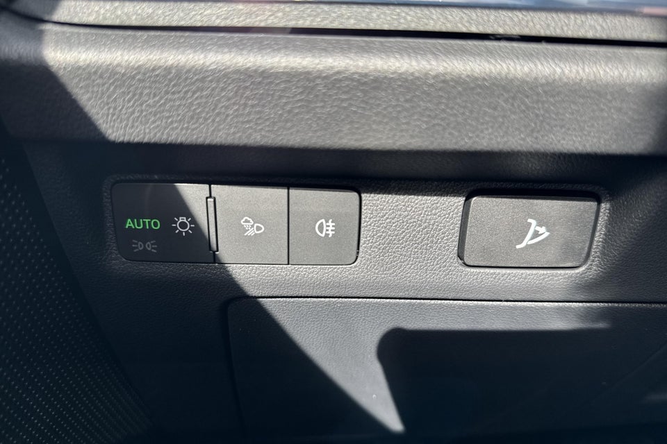 Skoda Enyaq 60 iV Loft 5d