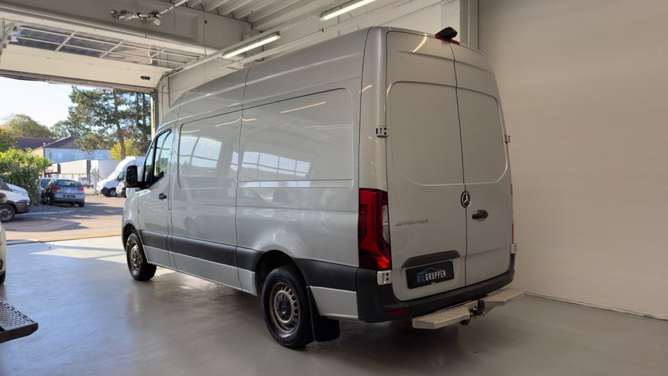 Mercedes Sprinter 316 2,2 CDi A2 Kassevogn aut. RWD