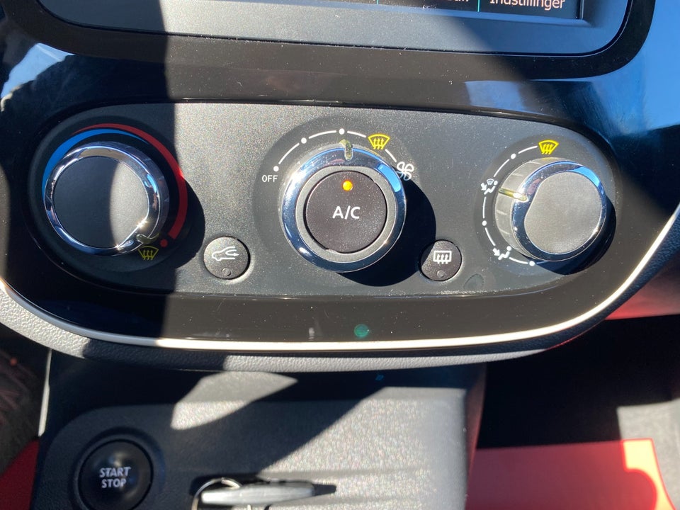 Renault Captur 0,9 TCe 90 Zen 5d