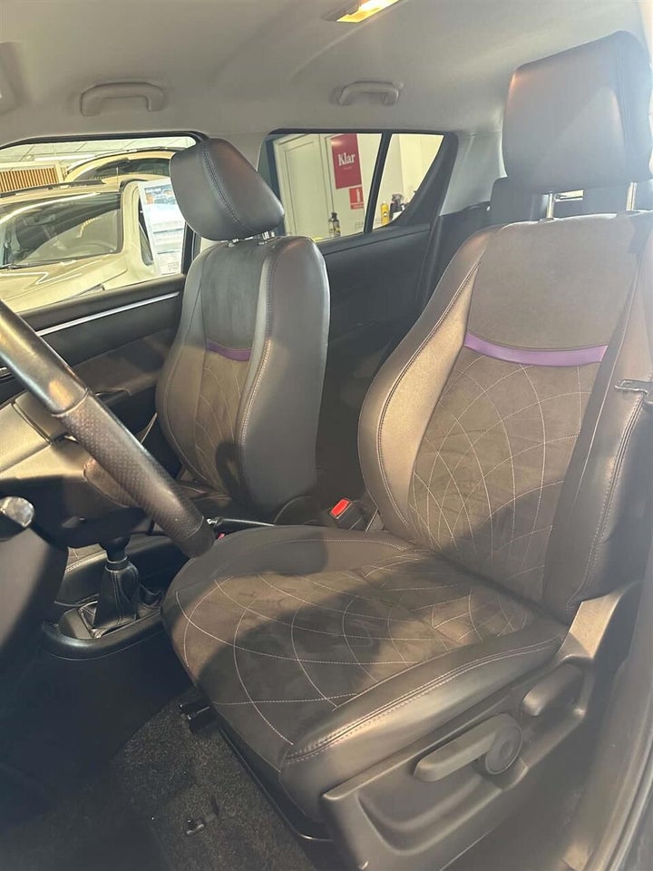 Suzuki Swift 1,2 Dualjet Style 5d