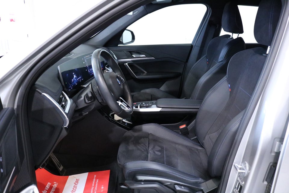 BMW iX1 eDrive20 M-Sport 5d