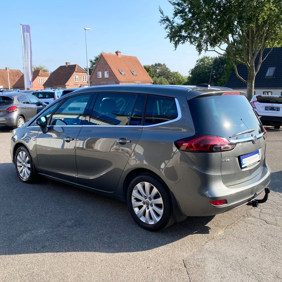 Opel Zafira Tourer 1,6 CDTi 134 Innovation 7prs 5d