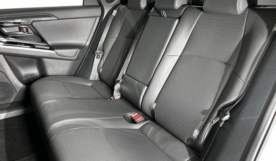 Toyota bZ4X Executive 5d