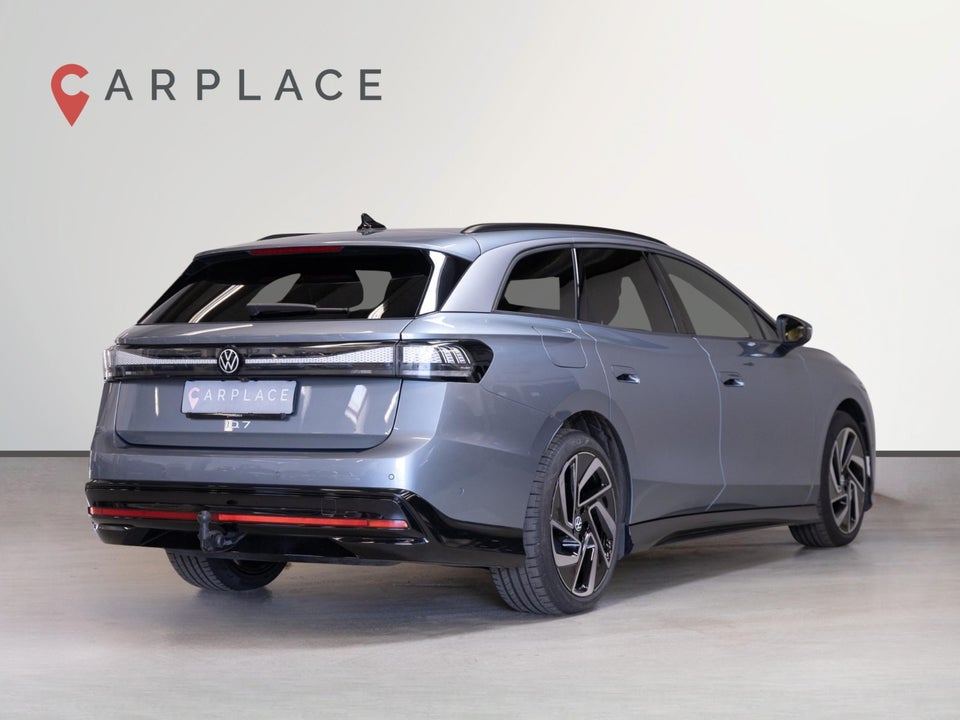 VW ID.7 77 Style+ Tourer 5d