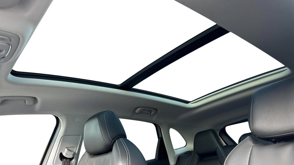 MG Marvel R Luxury 5d