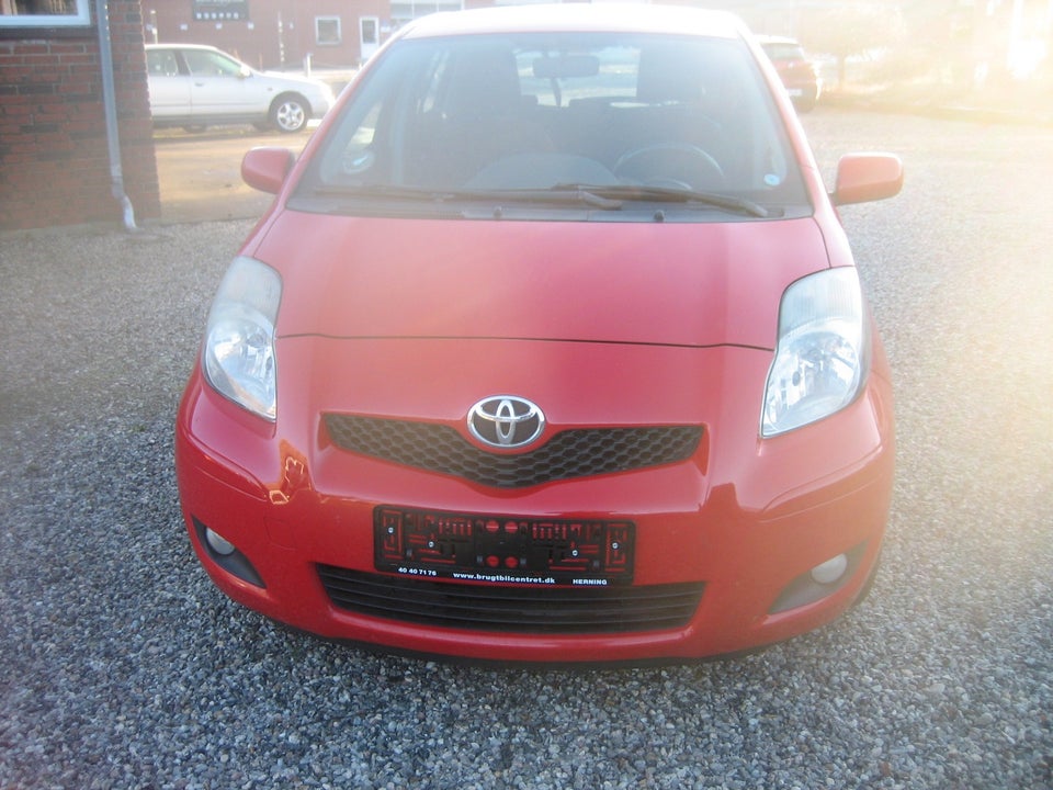 Toyota Yaris 1,3  5d