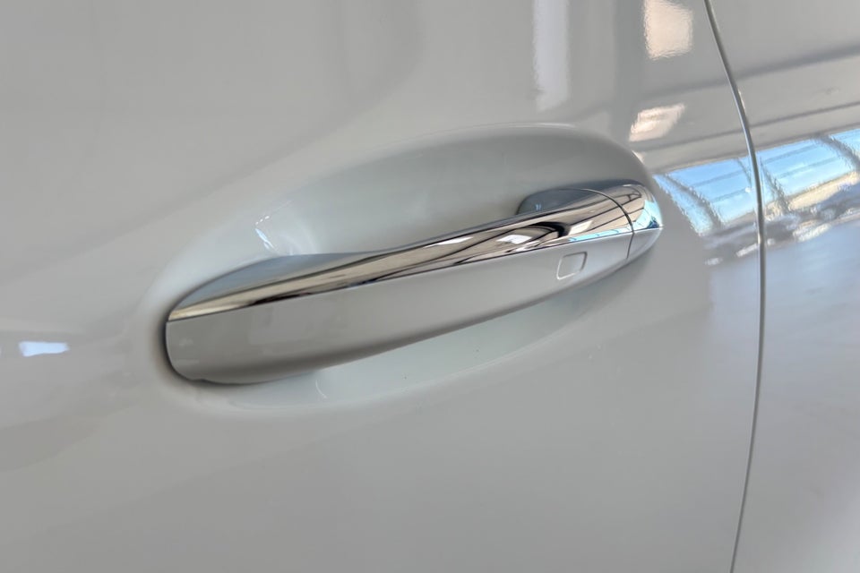 Mercedes EQA250 Progressive 5d