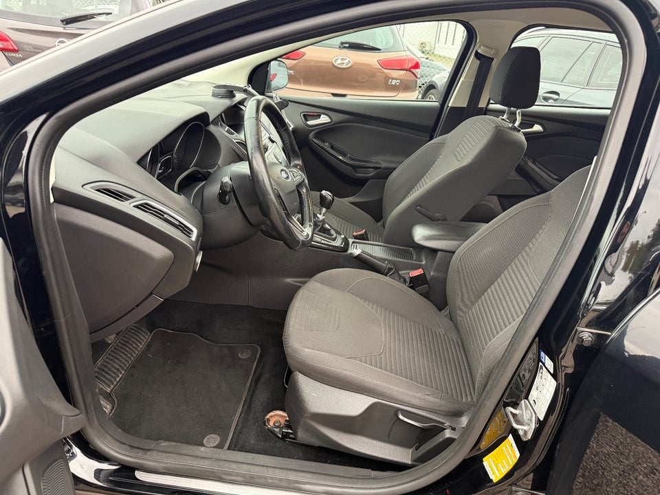 Ford Focus 1,0 SCTi 125 Titanium stc. 5d