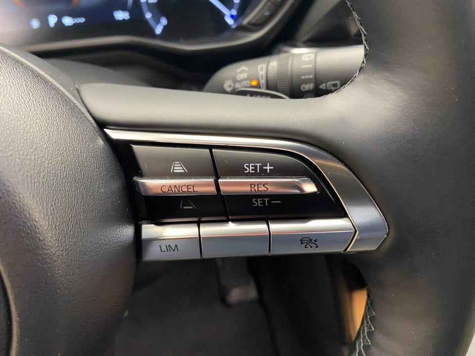 Mazda MX-30 e-SkyActive Exclusive-Line 5d