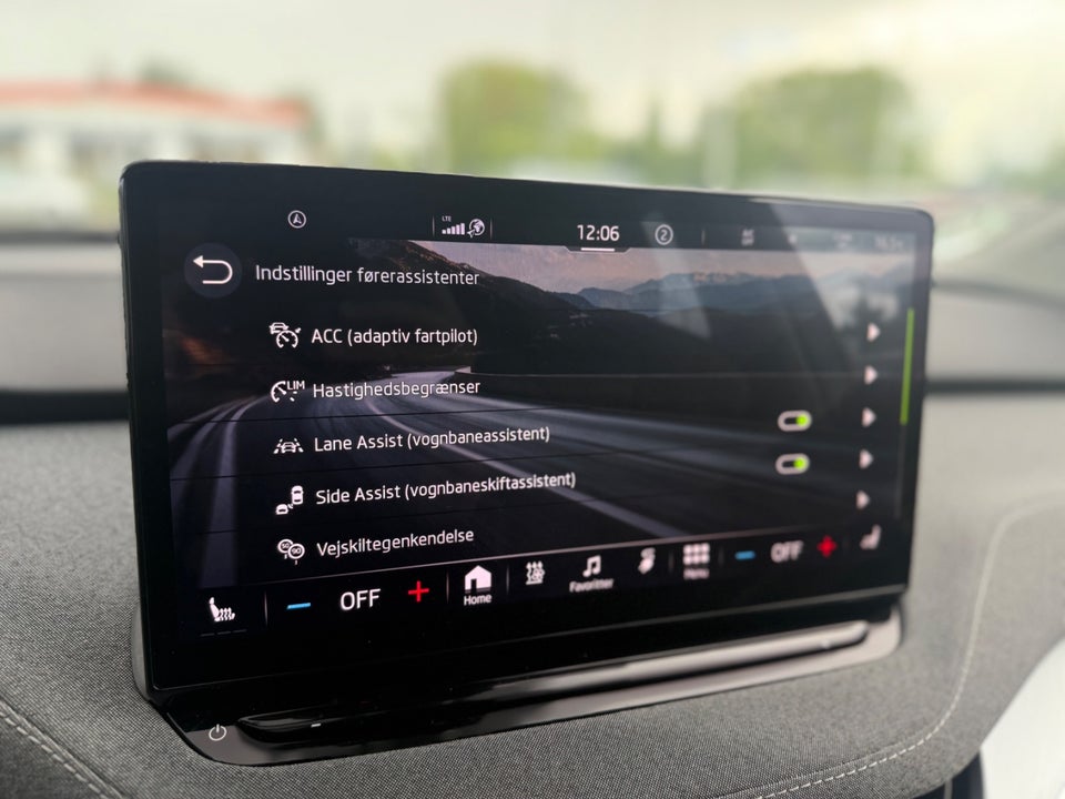 Skoda Enyaq 80 iV Plus 5d