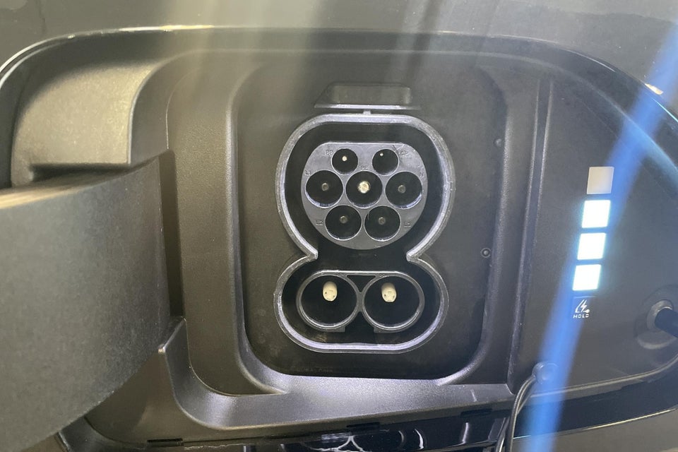 Hyundai Kona 48 EV Essential 5d