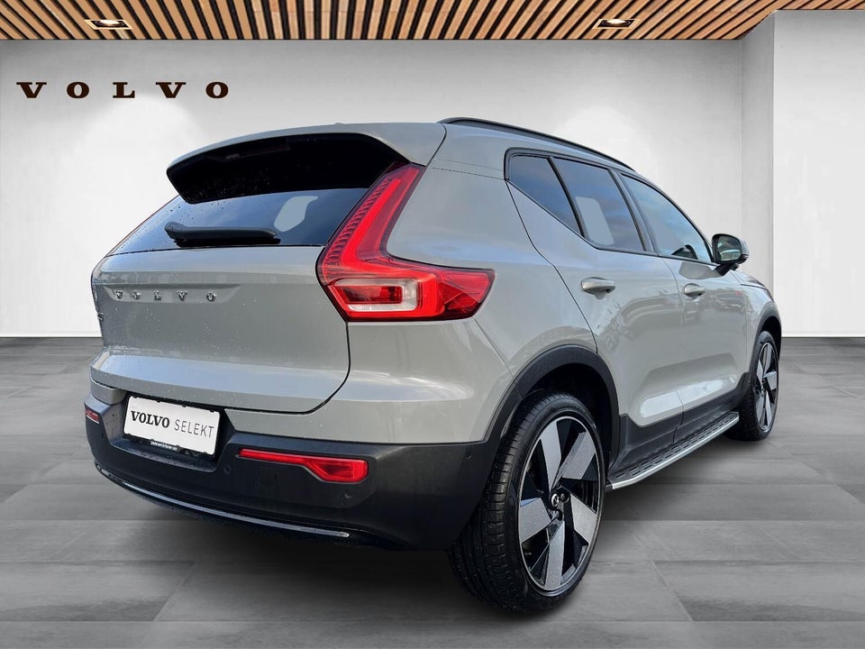 Volvo EX40 Extended Range Core 5d