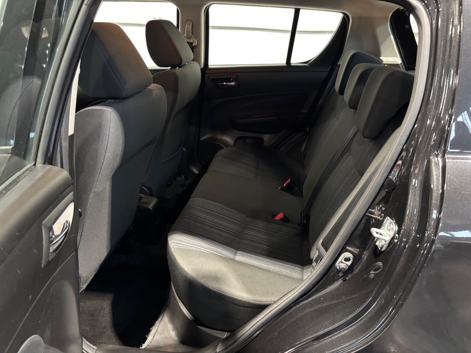 Suzuki Swift 1,2 Dualjet 5d