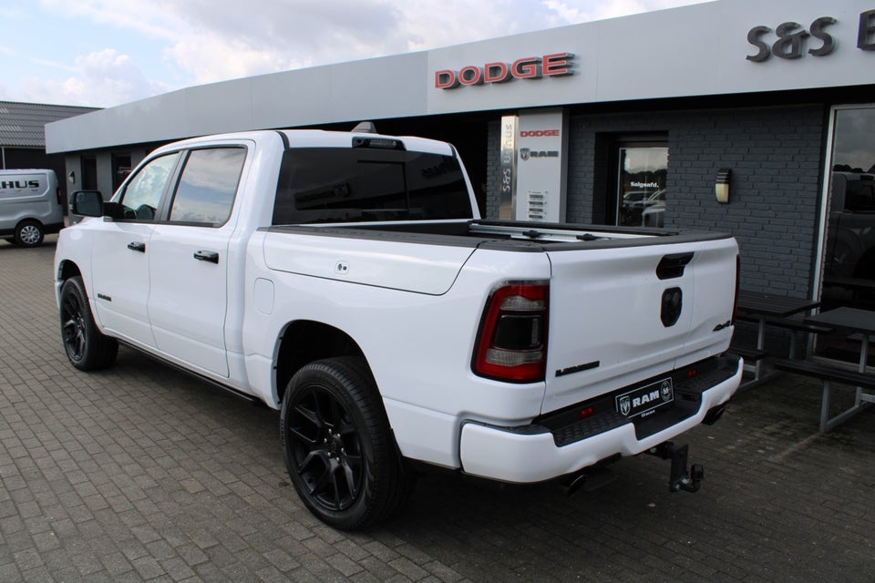 Dodge RAM 1500 5,7 V8 Hemi Laramie Night aut. 4d