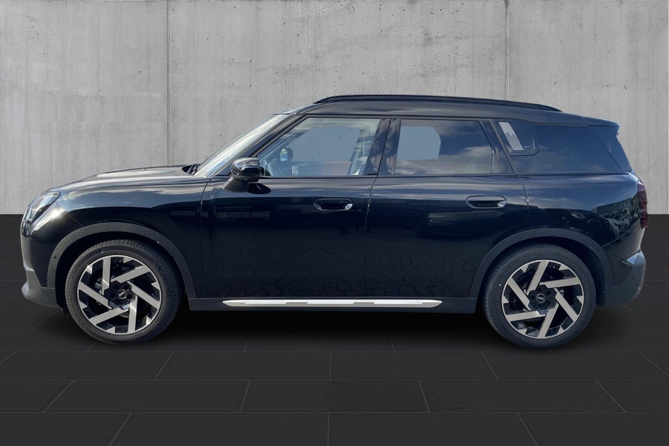 MINI Countryman SE Favoured Trim XL ALL4 5d