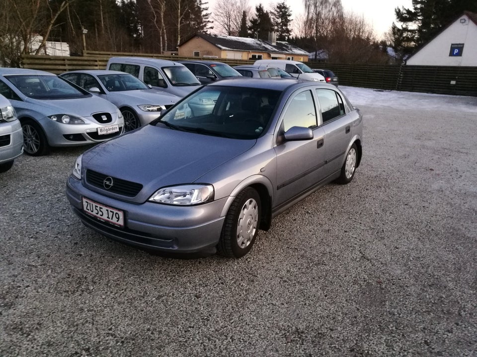 Opel Astra 1,6 Comfort 4d