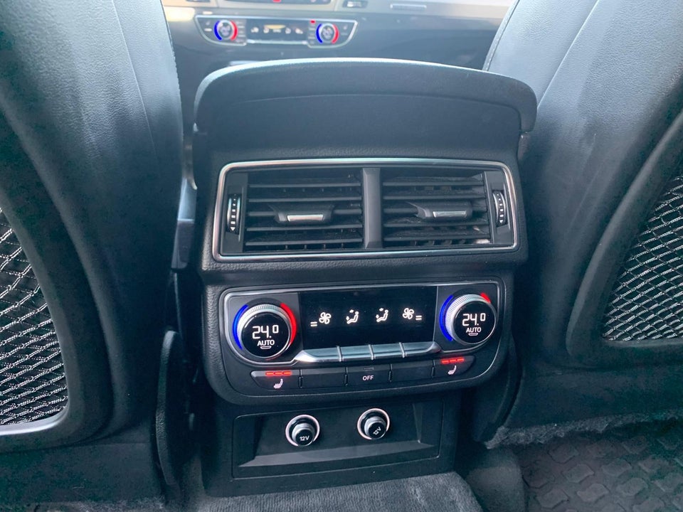 Audi Q7 3,0 TDi 272 S-line quattro Tiptr. 7prs 5d