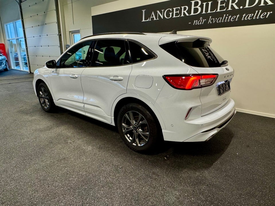 Ford Kuga 2,5 PHEV ST-Line X CVT 5d