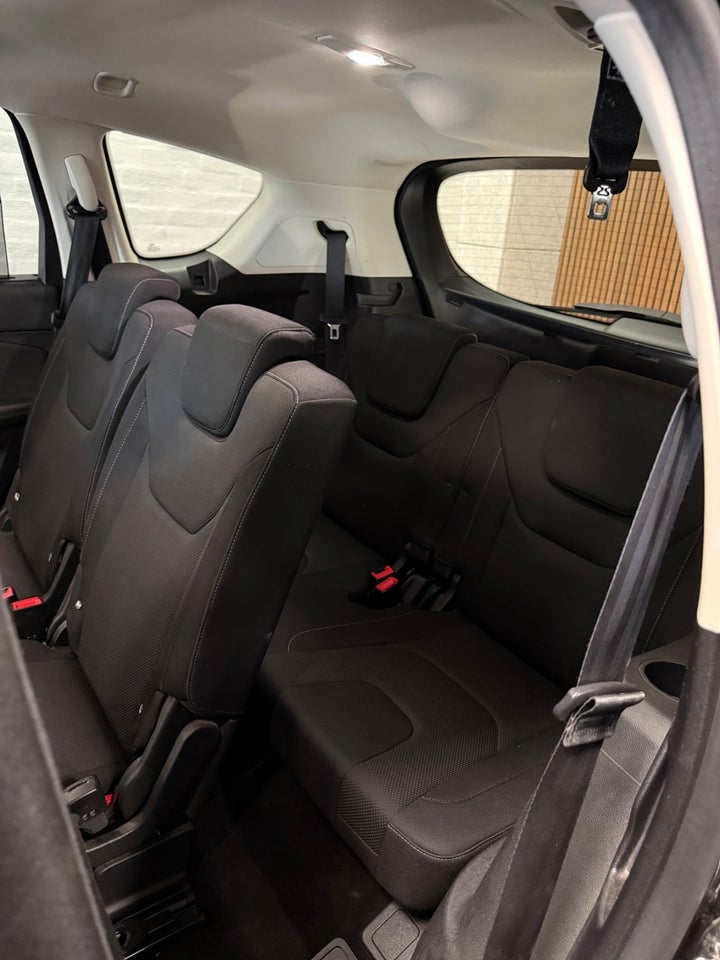 Ford S-MAX 2,0 TDCi 150 Titanium aut. 7prs 5d