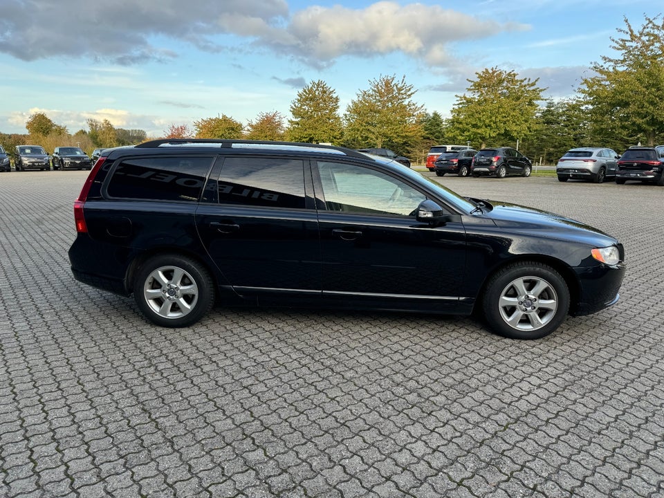 Volvo V70 2,0 D3 163 aut. Van 5d