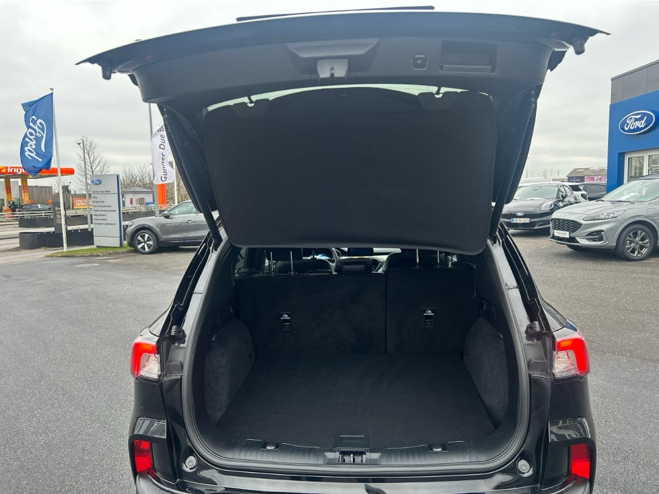 Ford Kuga 2,5 PHEV Titanium X CVT 5d