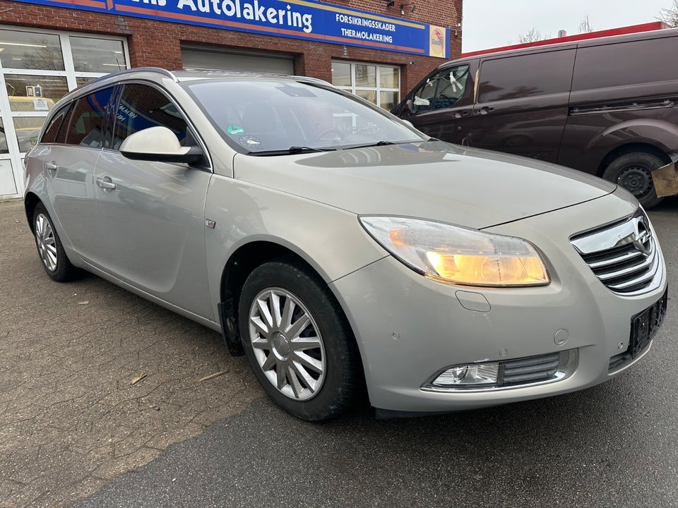 Opel Insignia 1,8 Edition Sports Tourer 5d