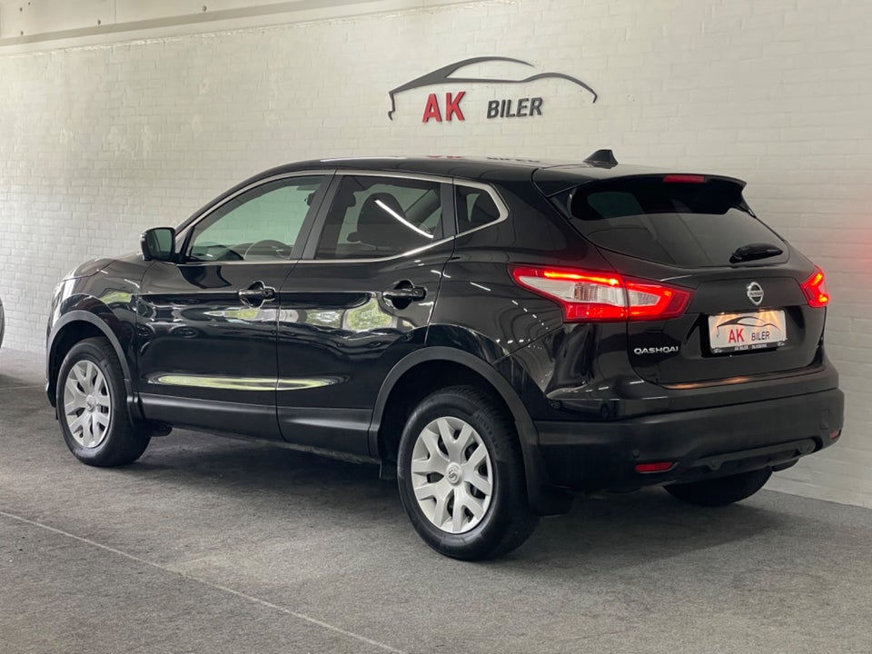 Nissan Qashqai 1,5 dCi 110 N-Connecta 5d