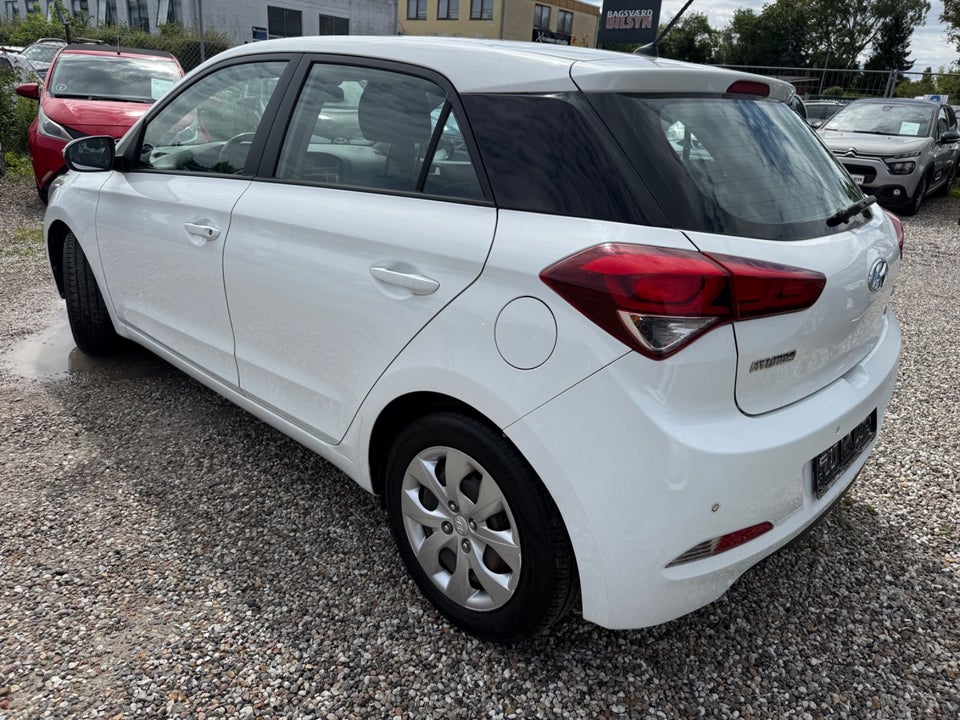 Hyundai i20 1,25 Trend 5d