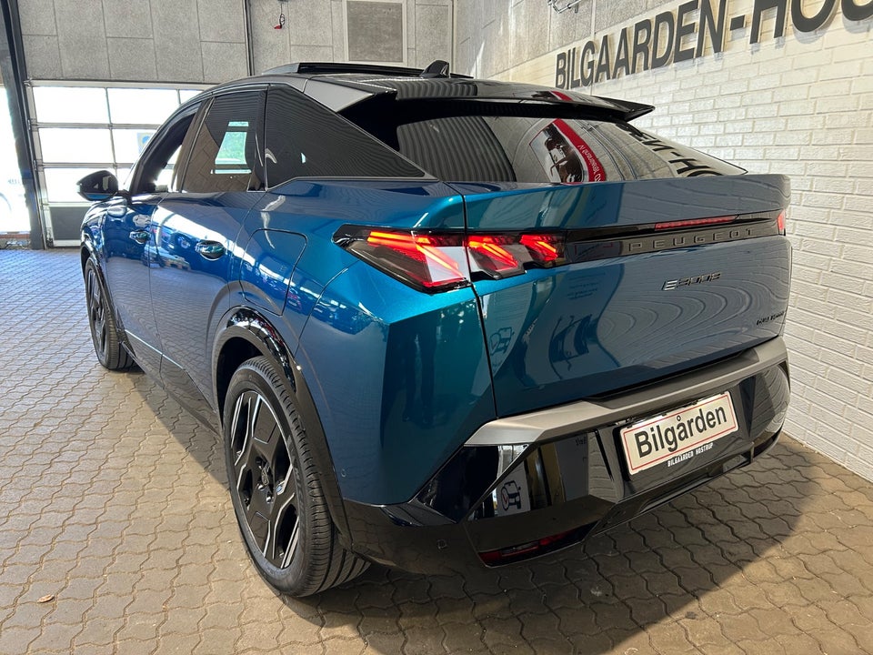 Peugeot e-3008 77 GT Pack AWD 5d