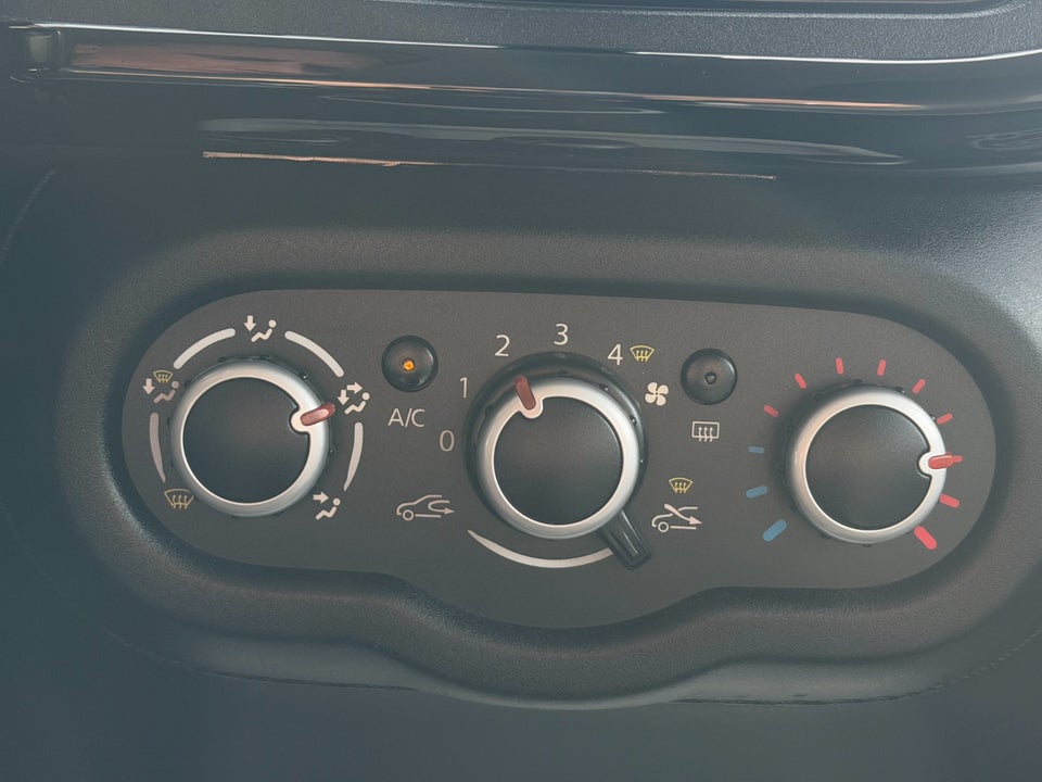 Renault Twingo 1,0 SCe 70 Expression 5d