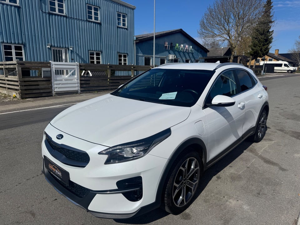 Kia XCeed 1,6 PHEV Upgrade DCT 5d