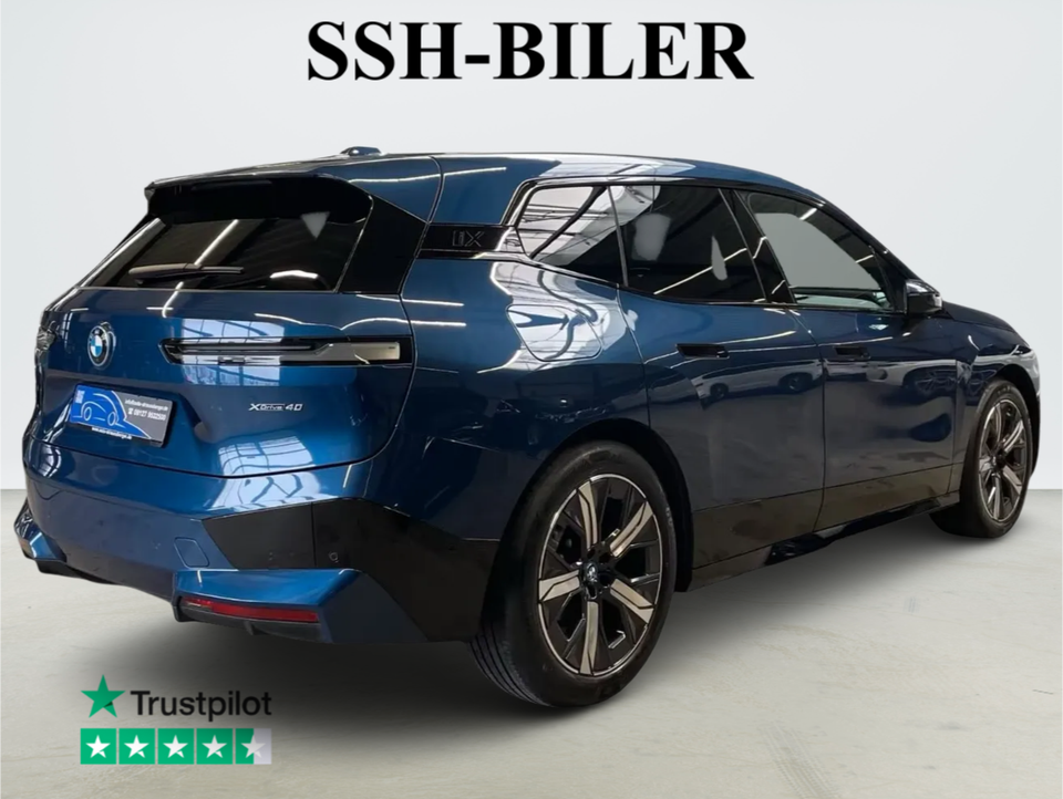 BMW iX xDrive40 Sport 5d