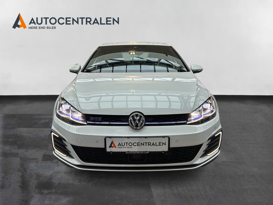 VW Golf VII 1,4 GTE DSG 5d