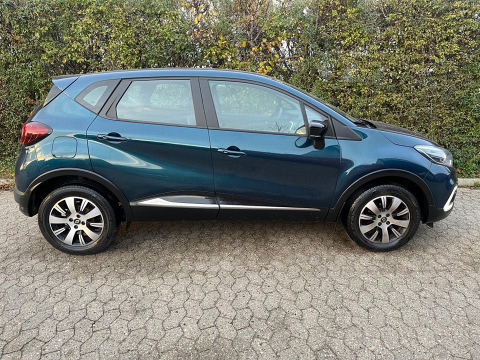 Renault Captur 0,9 TCe 90 Intens 5d