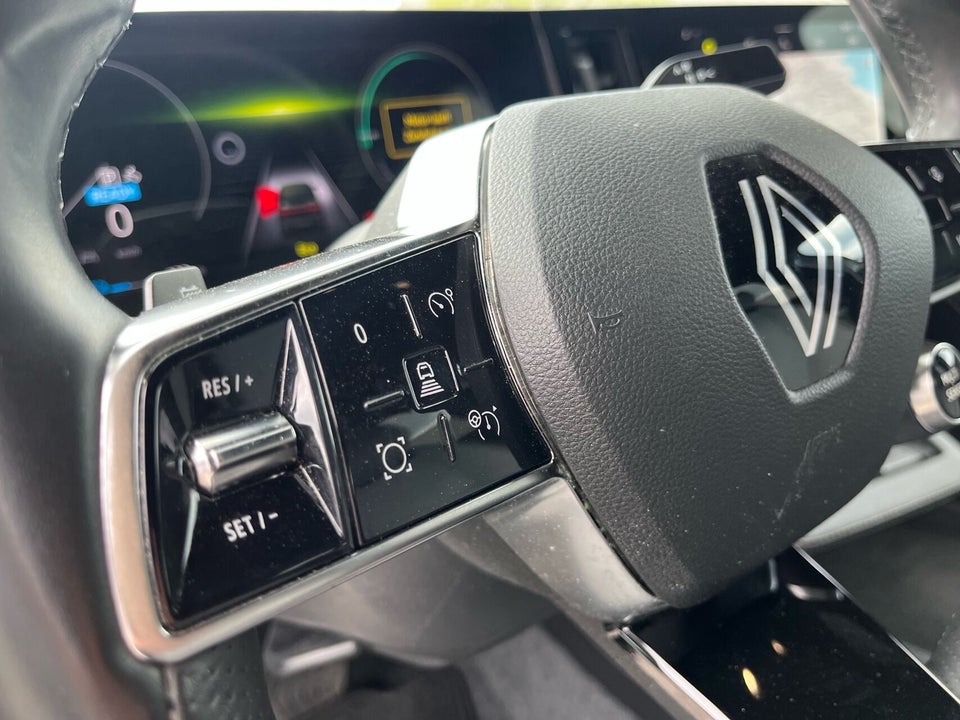 Renault Megane E-Tech 60 Techno 5d